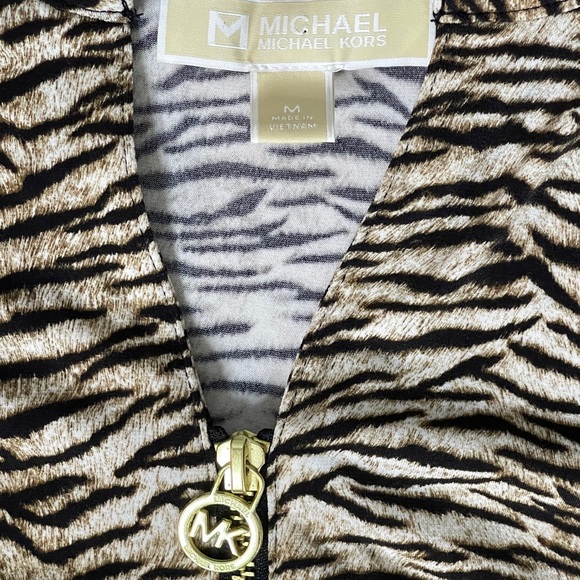 MICHAEL Michael Kors Zebra Print Zip Front Roll Tab Sleeve Blouse Tunic Medium - Picture 5 of 7